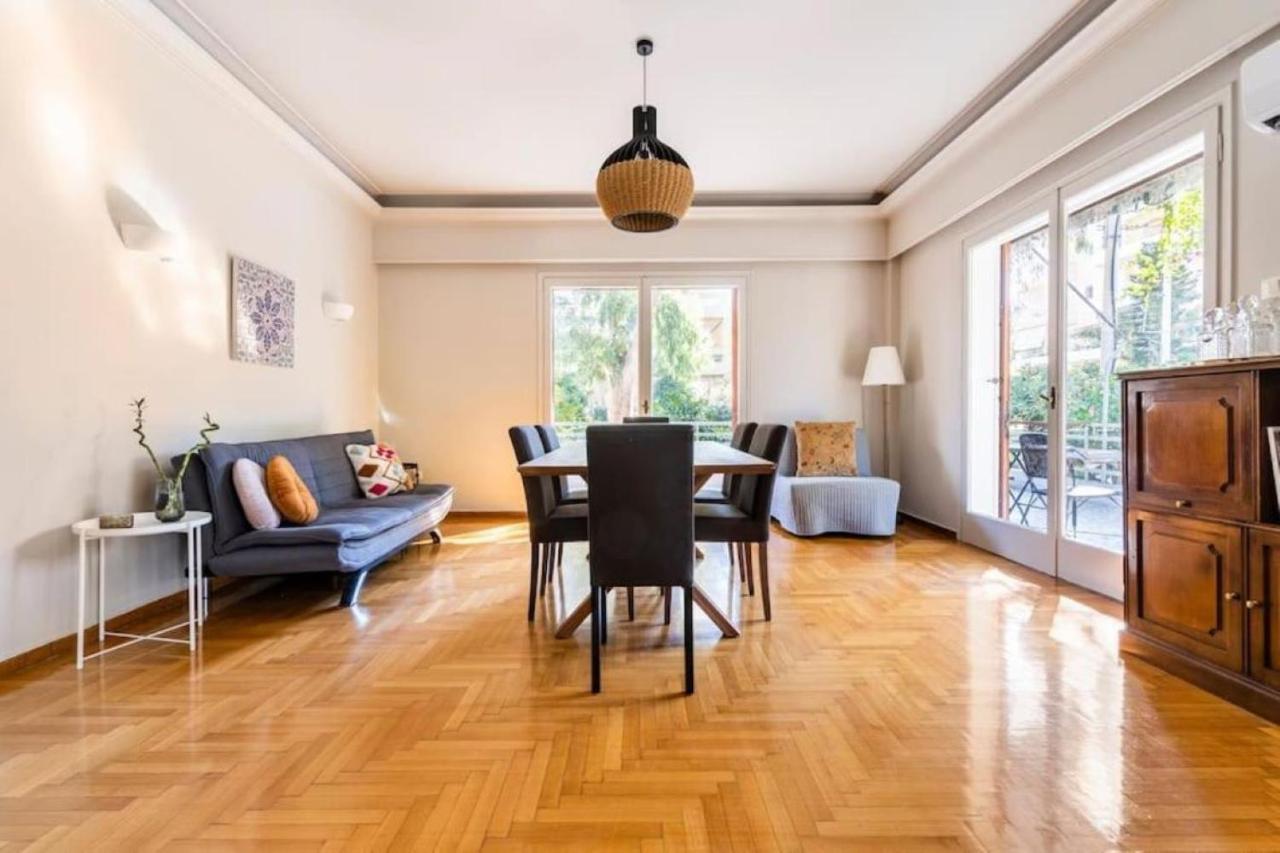 Spacious Renovated Flat In The Athens Riviera Exteriör bild