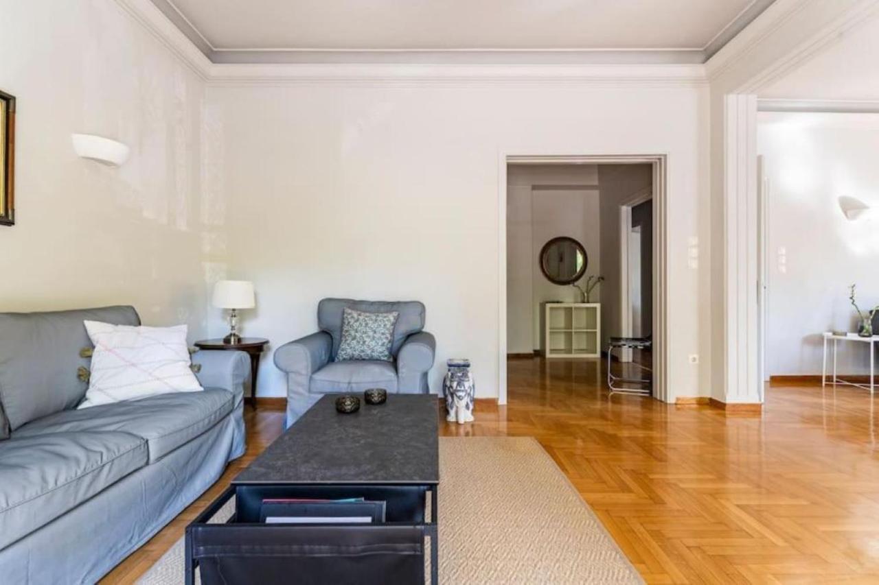 Spacious Renovated Flat In The Athens Riviera Exteriör bild