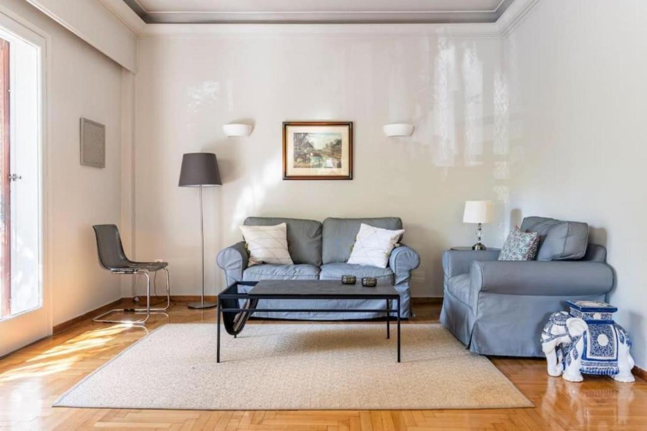 Spacious Renovated Flat In The Athens Riviera Exteriör bild